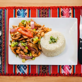 Lomo Saltado Pollo